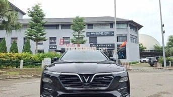 VINFAST LUX A 2.0 BẢN NÂNG CAO SẢN XUẤT 2022