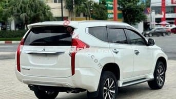MITSUBISHI PAJERO SPORT MT 4x2