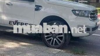 Bán xe Ford-everest