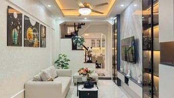 BÁN NHÀ Mỹ Đình 36m2 7,9 tỷ ae múc nhanh 