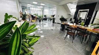 Toà văn phòng 7 tầng MT đường lớn kề ĐẠI HỌC ĐÔNG Á - MỚI 100% - SẴN P