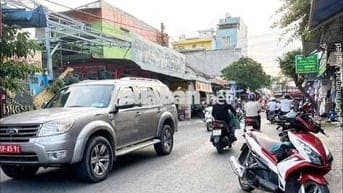 Bán Nhà 2 Tầng và 7ptro Thu nhập Ổn Định TTHC Dĩ An