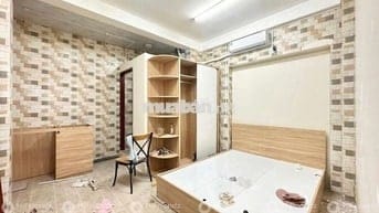 CHDV MỚI XÂY NGAY CẦU CHÀ VÀ GIÁ RẺ PHÙ HỢP CHO HỌC SINH , SINH VIÊN