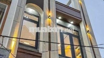 BÁN NHÀ GẦN ĐẠI HỌC KỸ THUẬT CẦN THƠ