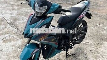 Cần tiền đi châu âu bán Xe tay côn đi uống cà phê