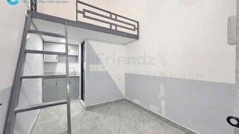PHÒNG GÁC SẴN MÁY LẠNH TỦ LẠNH Ở HÀNG XANH BÌNH THẠNH