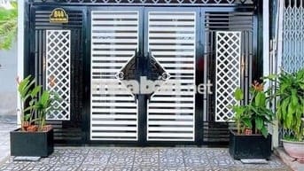 bán căn nhà ở ngay Chợ Thới Tứ Hóc Môn dt rộng 81m2, bán 860 TRIỆU Shr