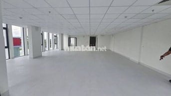 Cho thuê nhà mặt tiền 3 tầng 2 mặt tiền đường Nguyễn Hữu Thọ