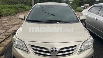 Gia đình cần bánToyota Corolla Altis 2011 1.8G AT