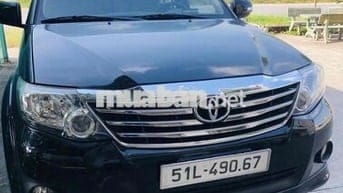 Toyota Fortuner 2013 2.7V 4x2 - 141000 km