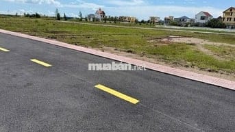 Đất sẵn sổ,Full thổ cư 86m2 trung tâm bãi tắm TT.Quất Lâm,Nam Định
