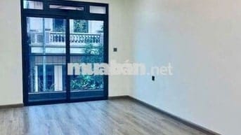 CHO THUÊ NHÀ MỚI TƯ ĐÌNH, LONG BIÊN - LÔ GÓC THOÁNG SÁNG - NGÕ ÔTÔ