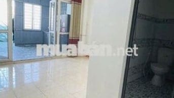 Căn Ban công siêu rộng thoáng- Bếp rộng- Máy giặt, Máy lạnh, Tủ lạnh
