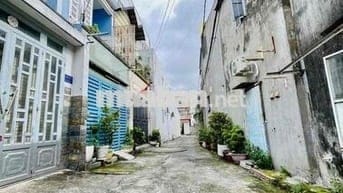 ⭕️ HIẾM !! Nhà C4 2 MẶT TIỀN Hẻm Xe Tải thông đường ĐHT 23, Q.12, 60m2