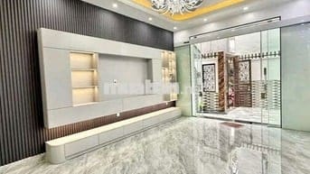 Chỉ 7 tỷ - Hồ Tùng Mậu - 33m 5 tầng mới keeng - full tiện ích
