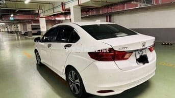 Chính chủ Xe gia đình, ngoại hình mới đẹp.