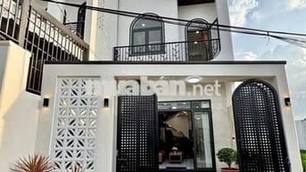 BÁN CĂN NHÀ LẦU gần Bửu Long. Cách Trung tâm Biên Hoà 8p đi xe.