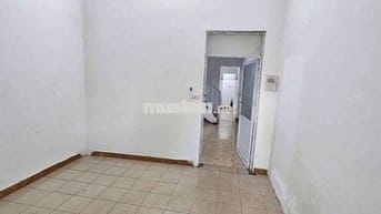 Cho Thuê Nhà 2 Tầng 60m Phố Thạch Long Biên Giá 5,5 Triệu Điện Nước gd