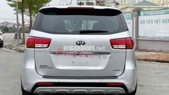Kia Sedona 2016