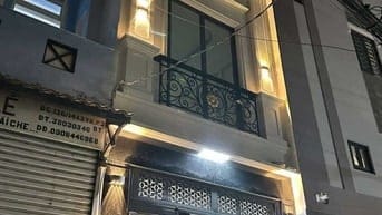 Hẻm 5m Phan Xích Long P1 gồm 1trệt 2lầu sân thượng, số hồng riêng 