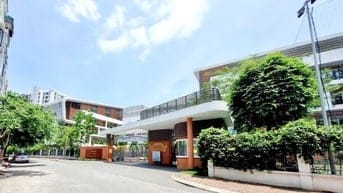 Hoa hậu Giang Biên, 2 oto tránh, Gần hồ Dt 90m2 MT 4.7m