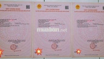 Đất mặt tiền đường nhựa 20m cần bán gấp