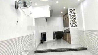 NHÀ NC TRẦN HƯNG ĐẠO, 60M2 SỬ DỤNG, 2 TẦNG 2PN, GĐ Ở, SV GHÉP, 9TR
