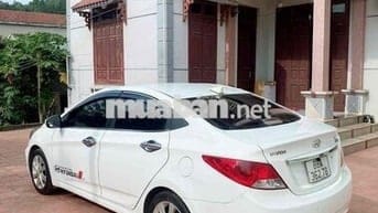 Hyundai Accent 2012 1.4 MT - 18000 km