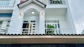 Nhà 65m² Nguyễn Văn Đậu, Bình Thạnh xây 4 tầng. Hẻm 6m gần DH, sổ sẵn