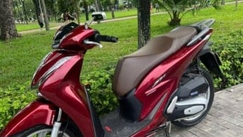 Cần bán xe Honda SH 160i ABS – màu đỏ, 2023, xe gia đình, còn mới 99%