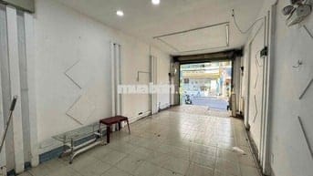 MBKD NGAY MẶT TIỀN PHAN HUY ÍCH TỰ DO KINH DOANH VỈA HÈ RỘNG RÃI