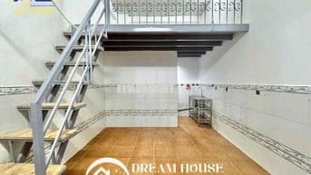 PHÒNG TRỌ SINH VIÊN GIÁ RẺ GÁC CAO ĐỨNG ĐƯỢC NGAY NGÃ TƯ 4 XÃ