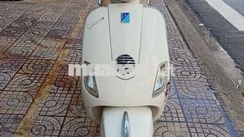 Cần bán xe vespa lx 125 zin đẹp