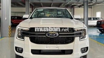 Ford Ranger 2025 mới 100%, trả trước 175 triệu