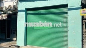 Cho thuê mbkd mặt tiền đường Quang trung 4,5x11m thông suốt