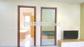 Cho thuê CCMN 2n1k 65m2 Full đồ. Phòng rộng thoáng tại Đê La Thành