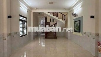 Cho thuê nguyên căn 3 tầng mặt tiền Dương Khuê