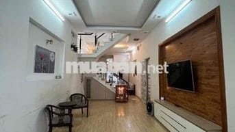 nhà 3P full nội thất 4m x 15m 2 lầu hxh bùi thị xuân p1 tân bình