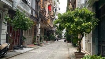 Cho thuê Phòng  ngõ 160 Trần Đại Nghĩa Dt 16m2 3,5tr/1 th,