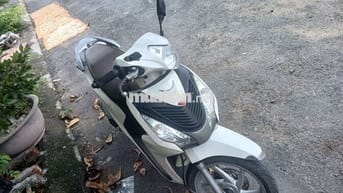 Cần bán xe may HONDA VISON đời 2016