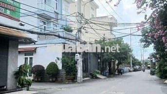 5,3 TỶ, NHÀ SIÊU PHẨM HXH 8M SÁT TÔ KÝ,NGANG 4M,THỚI TAM THÔN,HÓC MÔN