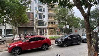 Chiính chủ cho thuê nhà liền kề 6 tầng 120m2,tại Thanh xuân