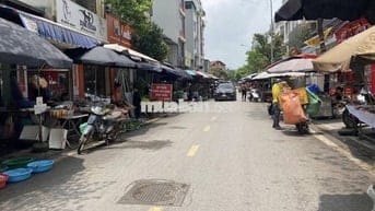 Bán đất mặt chợ Bông Đỏ - Ngô Thì Nhậm 48m2, mt4, KD sầm uất giá 1x tỷ