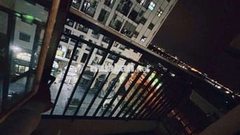Cho thuê căn CC phúc Lợi Long Biên 60m 2 ngủ 2 vs fun đồ giá 7 triệu