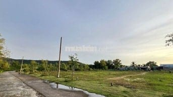 CHỦ CẦN CẮT LỖ VÀI LÔ ĐẤT THỔ CƯ