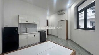 Studio ban công mới xây ngay Xuân Thới Đông - Cách Huflit chỉ 5p đi xe