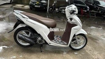 Honda Vision 110 Fi trắng 2018 bstp xe rin