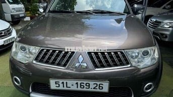 Mitsubishi Pajero Sport 2011 máy dầu số tự động