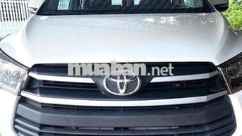 Toyota Innova 2017 .95000 km