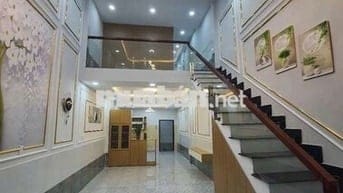 NHÀ ĐẸP MẶT TIỀN ĐƯỜNG TIỆN KINH DOANH MUA BÁN